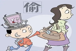 发生在接小孩时，宁都杨某扒窃手机被判刑！